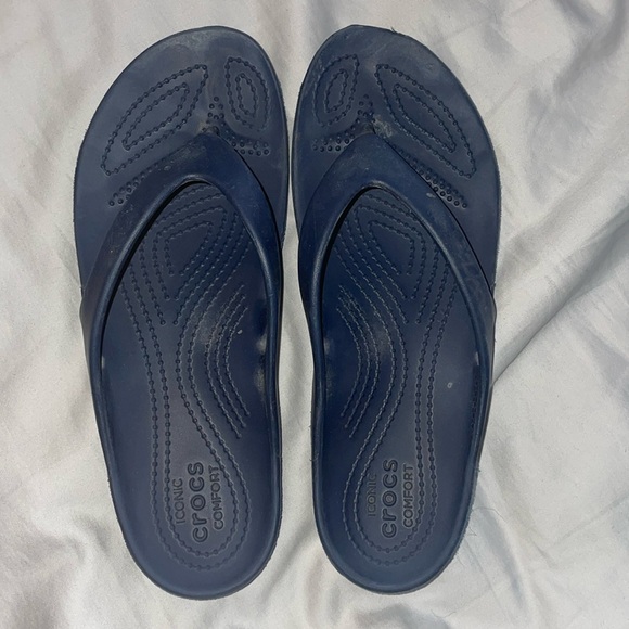 Croc - Picture 1 of 2